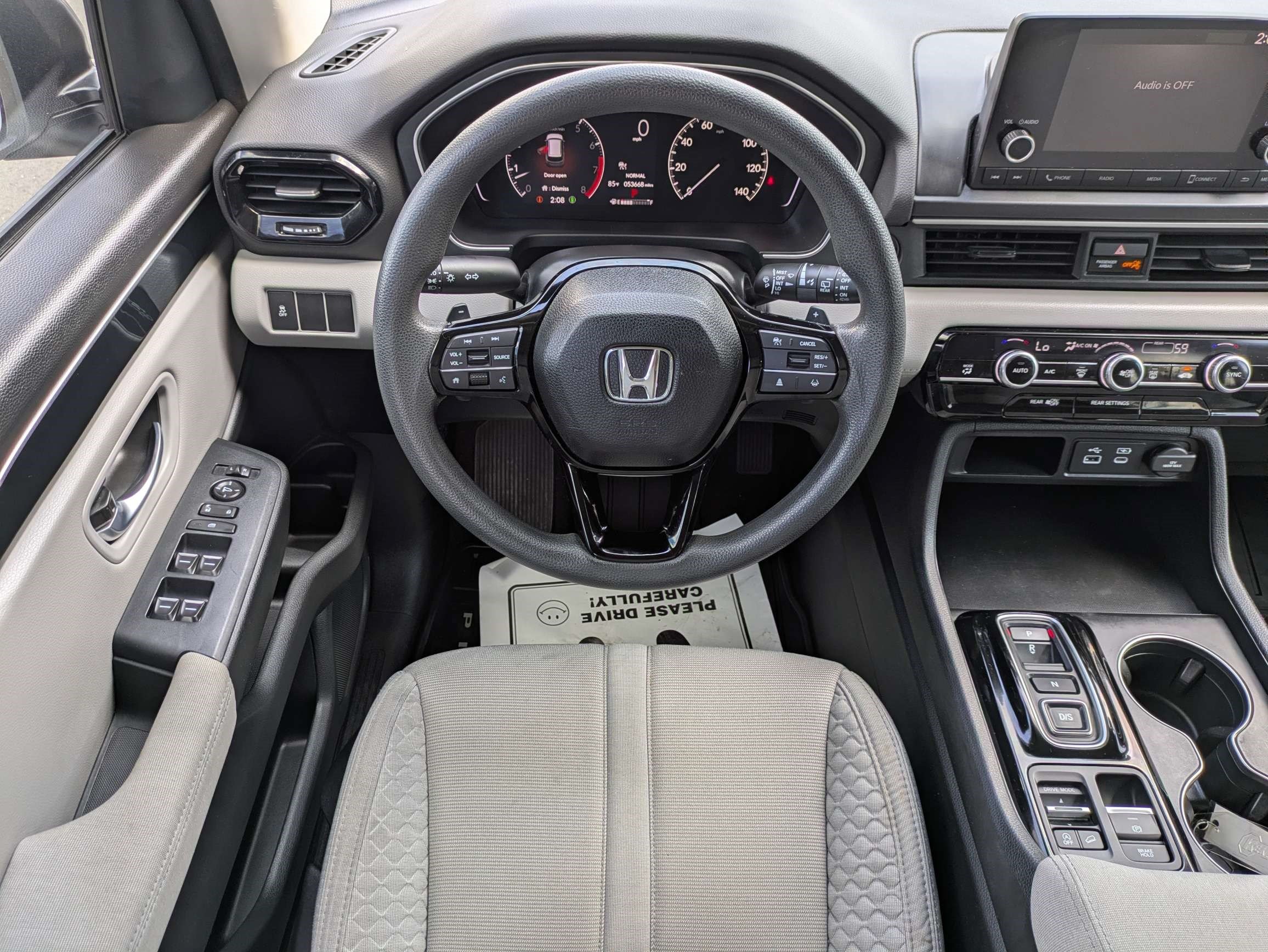 Used 2023 Honda Pilot LX image 15