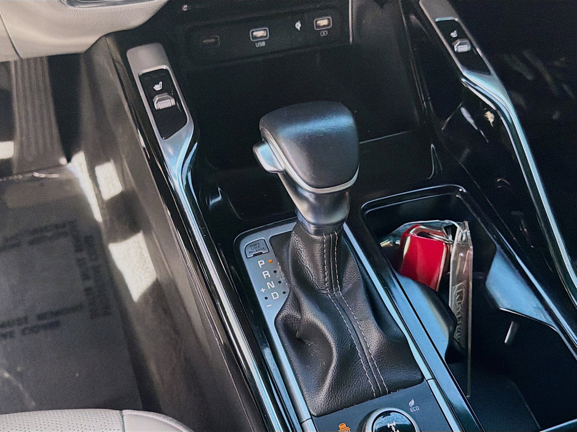 Used 2022 Kia Sorento SX image 16