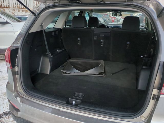 Used 2019 Kia Sorento LX image 24