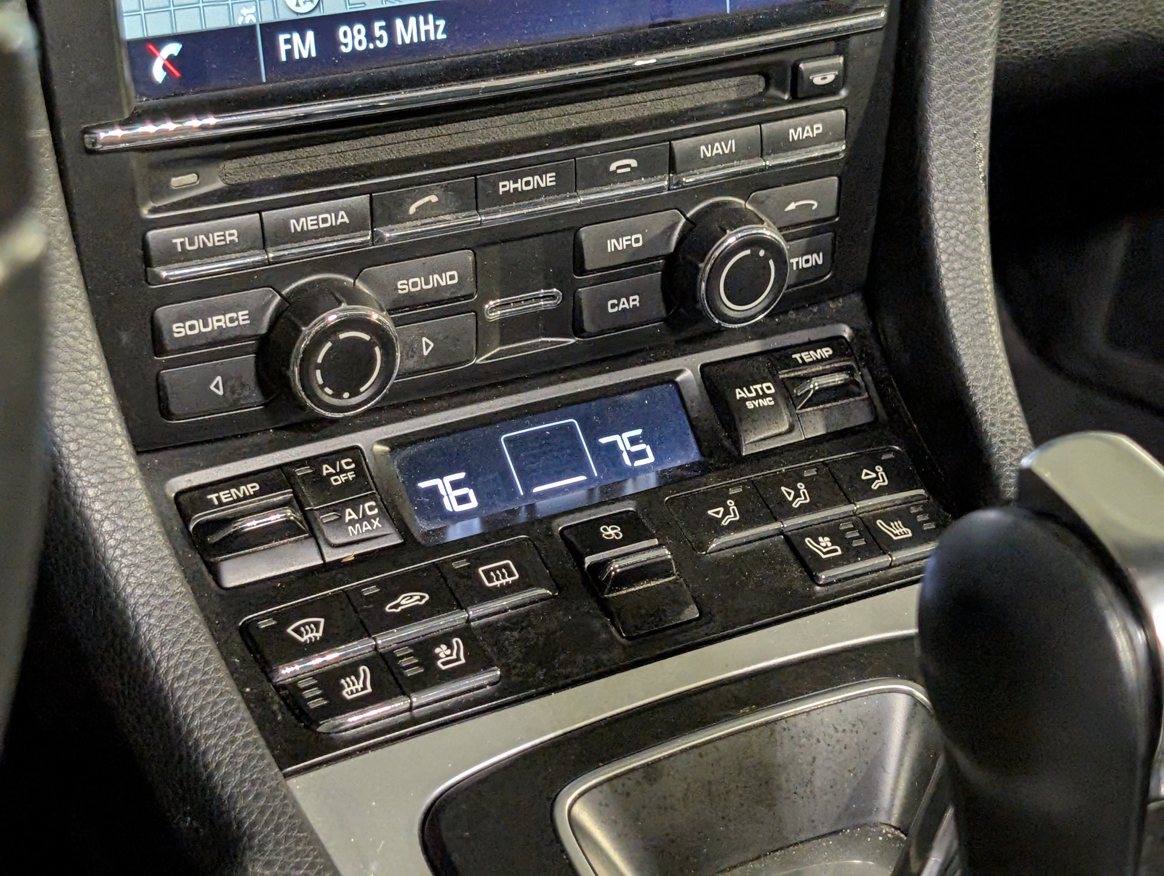 Certified 2015 Porsche 911 Carrera 4S image 44