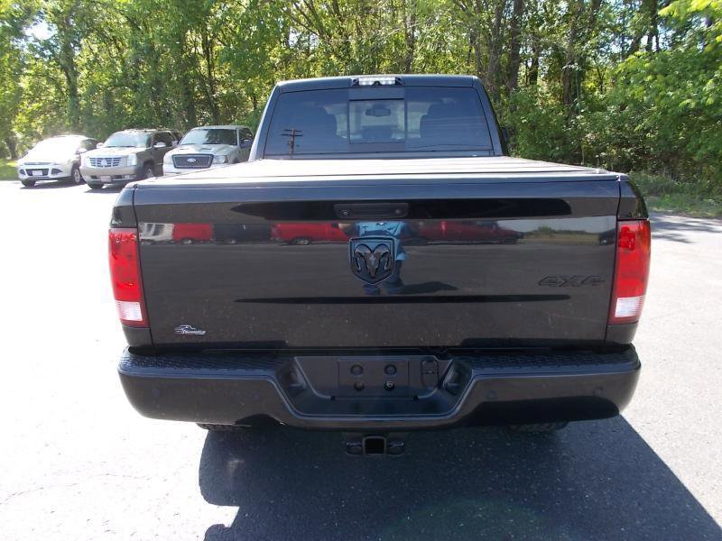 Used 2016 RAM 2500 Lone Star w/ Black Appearance Group AWD/4WD image 15