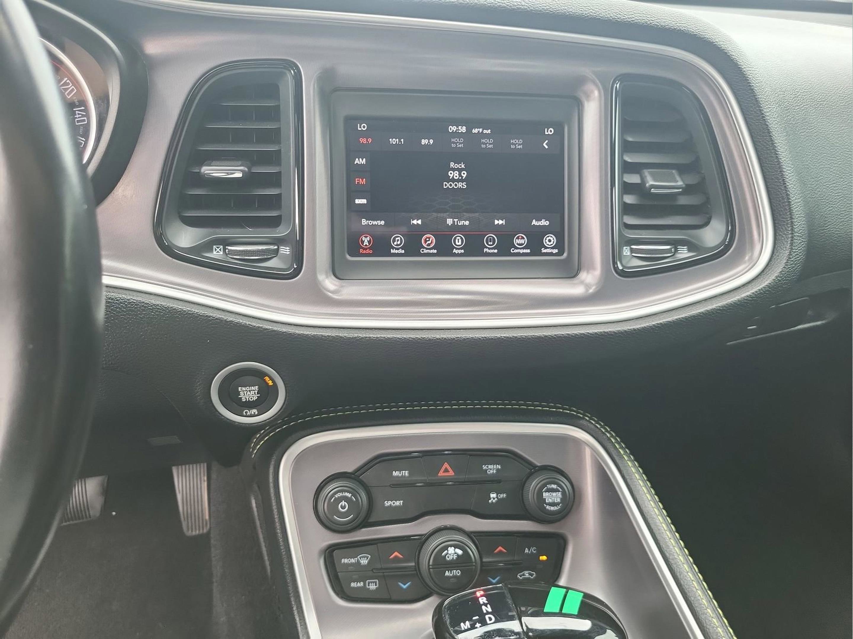 Used 2020 Dodge Challenger SXT image 12