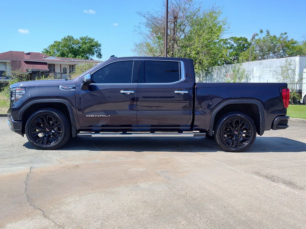 Used 2022 GMC Sierra 1500 Denali image 4