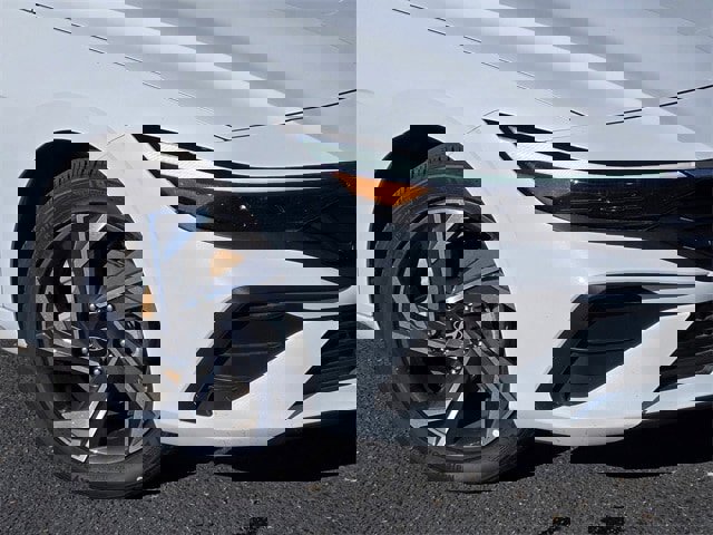 Certified 2025 Hyundai Elantra Sport image 9