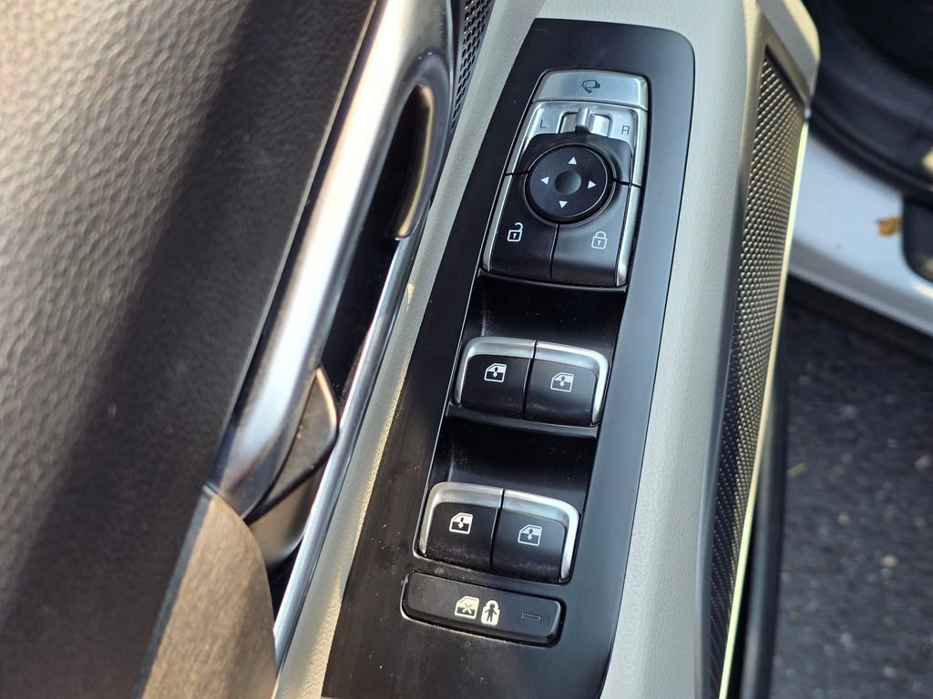 Used 2022 Kia Telluride EX w/ EX Premium Package AWD/4WD image 16