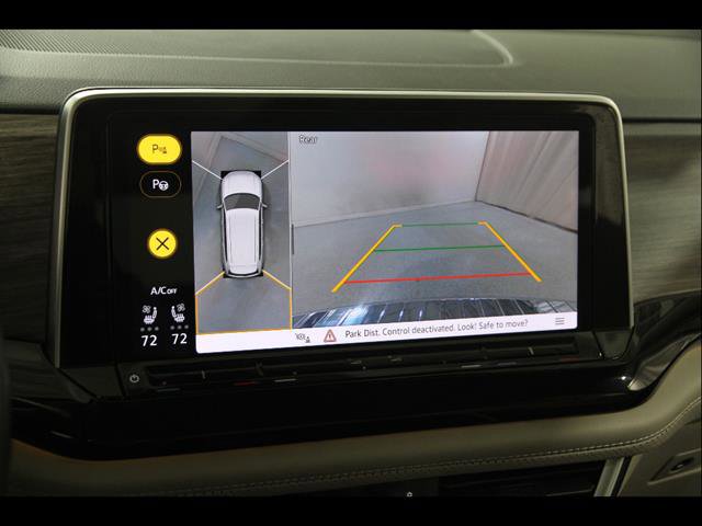 Certified 2024 Volkswagen Atlas SEL Premium R-Line image 16