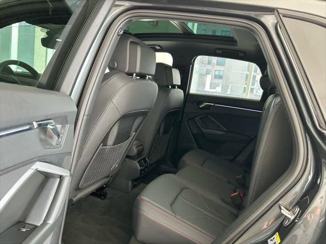 Certified 2025 Audi Q3 2.0T Premium Plus w/ Premium Plus Package image 20