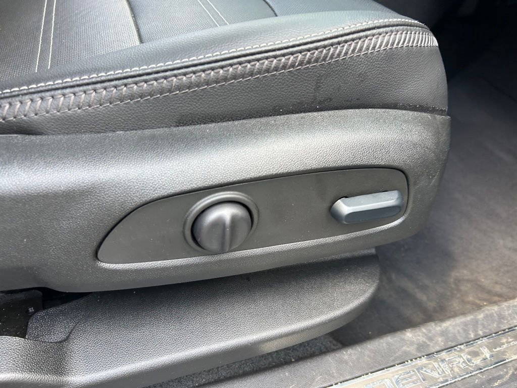 Certified 2024 GMC Terrain Denali image 52