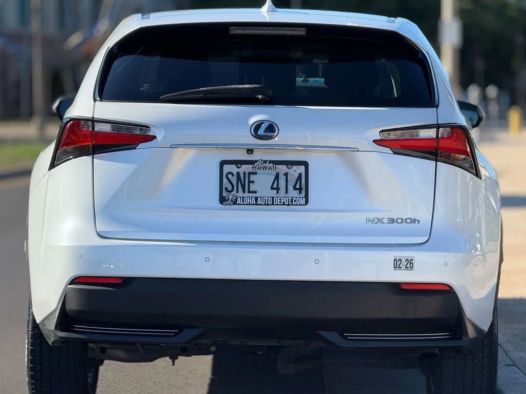 Used 2015 Lexus NX 300h FWD image 4