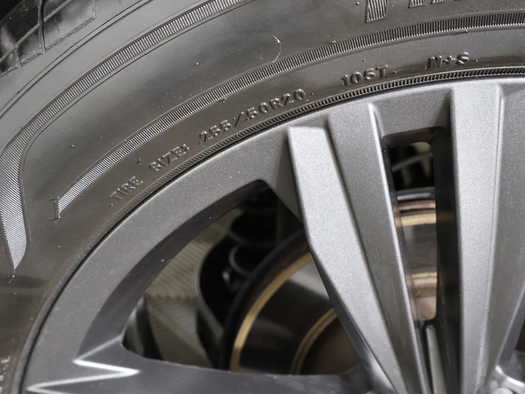 Used 2022 Volkswagen Atlas Cross Sport SEL R-Line image 24