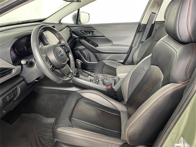 Used 2024 Subaru Crosstrek 2.5i Limited w/ Popular Package #3 image 2