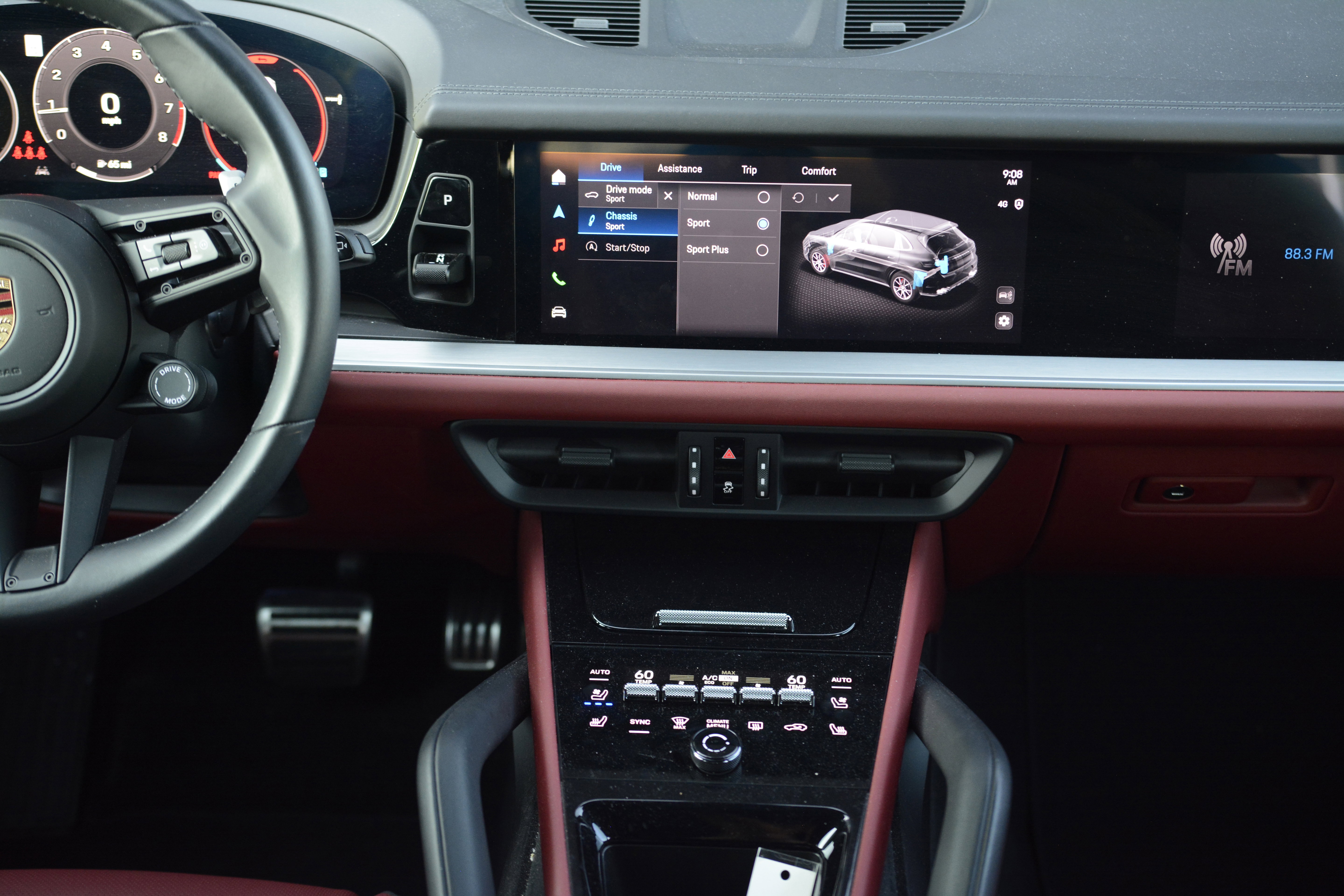 Certified 2024 Porsche Cayenne S AWD/4WD image 20