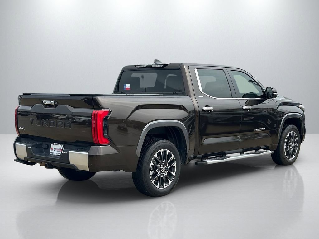 Used 2023 Toyota Tundra Limited w/ Power Package image 5