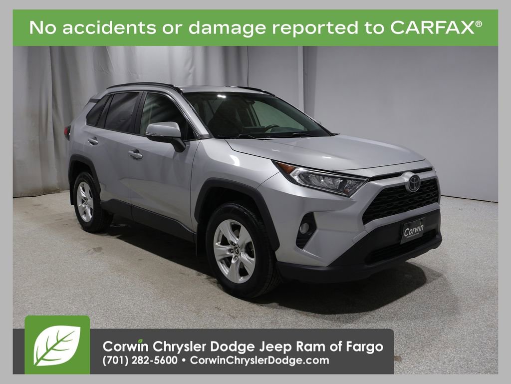 Used 2019 Toyota RAV4 XLE w/ Convenience Package image 1