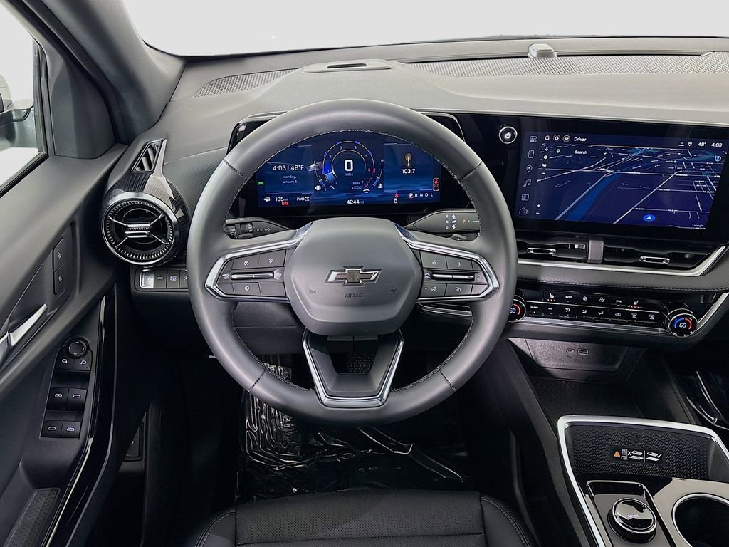 Used 2026 Chevrolet Equinox LT w/ Convenience Package II image 23