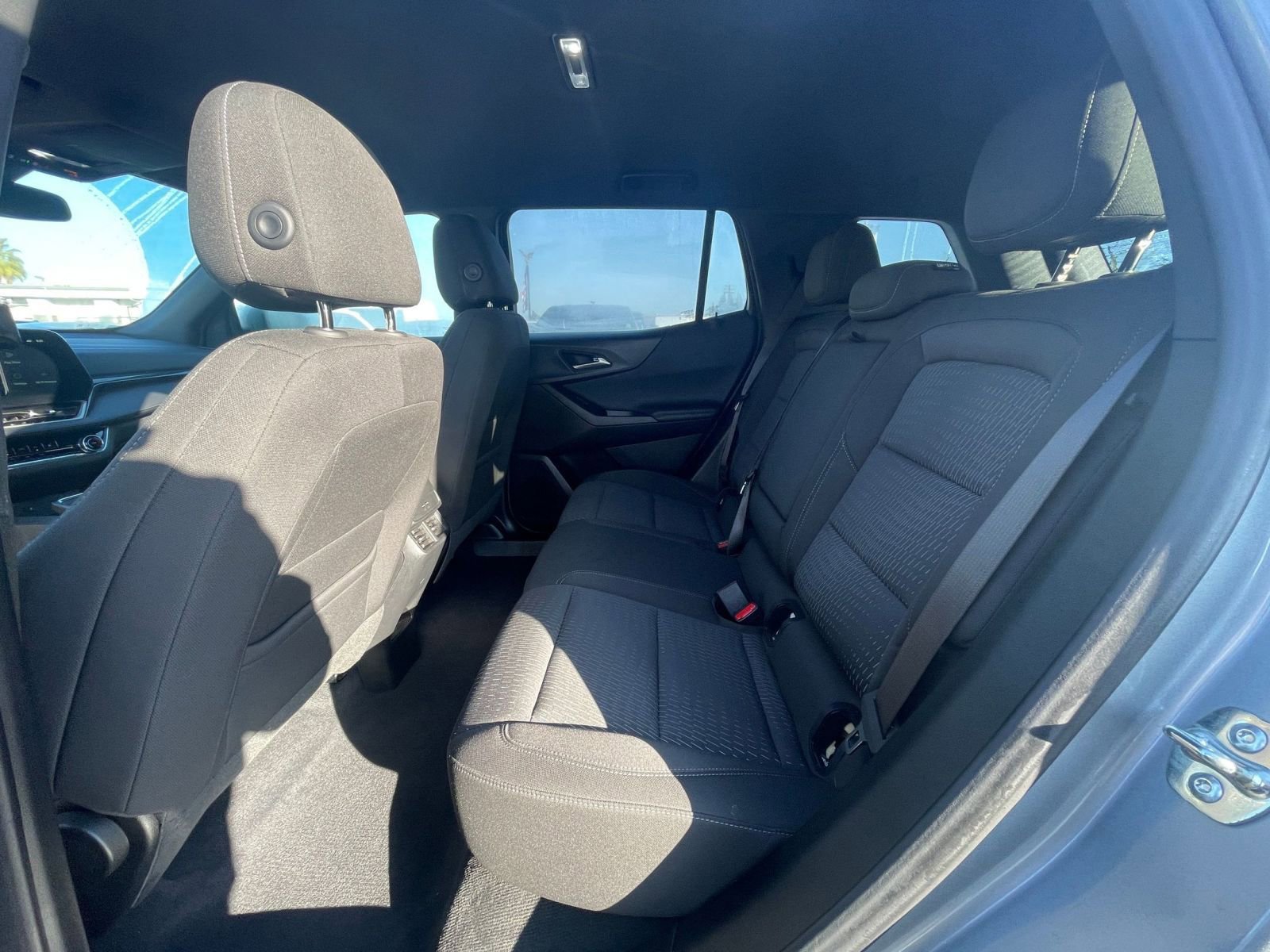 Used 2025 Chevrolet Equinox LT image 21