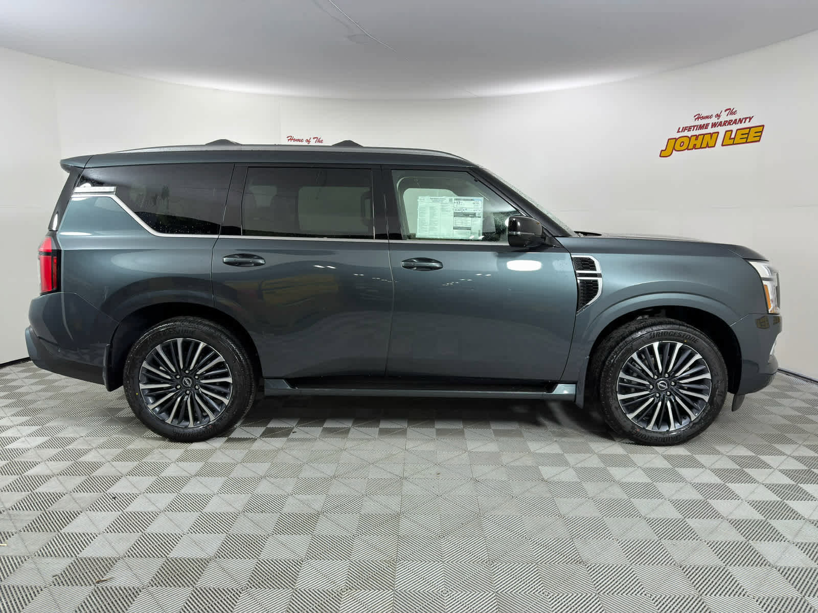 New 2026 Nissan Armada Platinum Reserve image 8