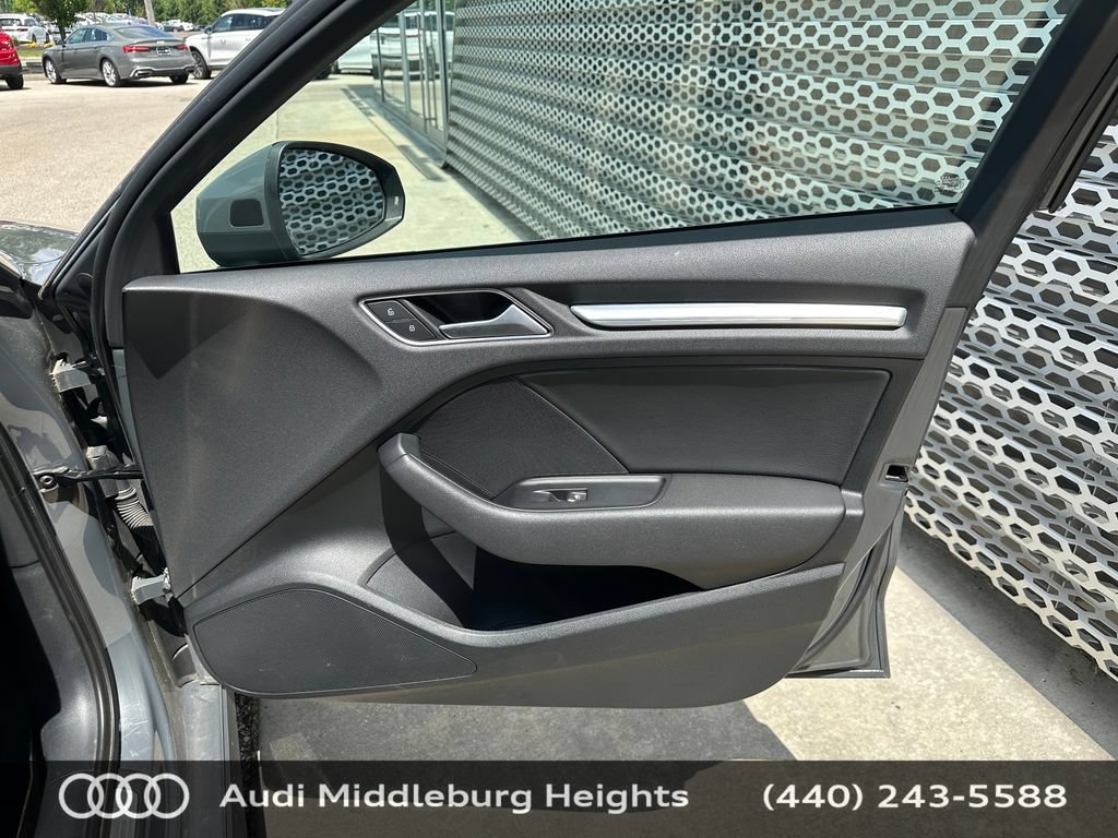 Used 2017 Audi A3 2.0T Premium Plus w/ Premium Plus Package AWD/4WD image 17