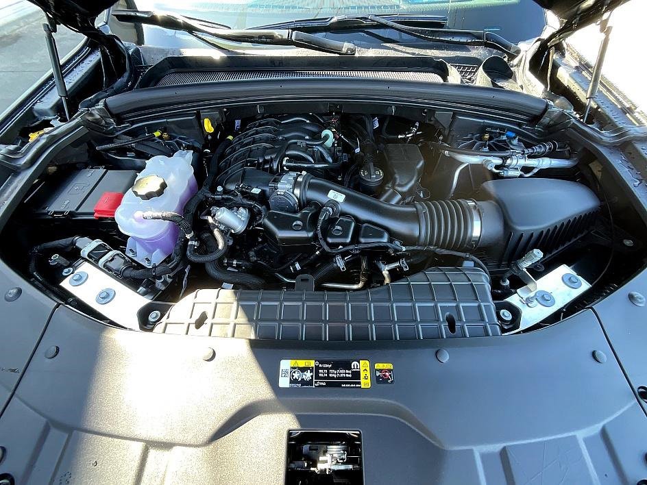 New 2025 Jeep Grand Cherokee L Summit image 3