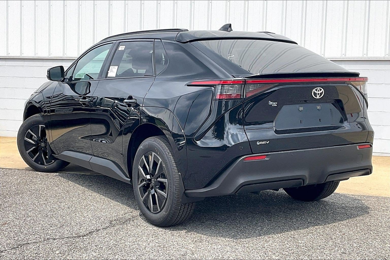 New 2026 Toyota bZ FWD image 3