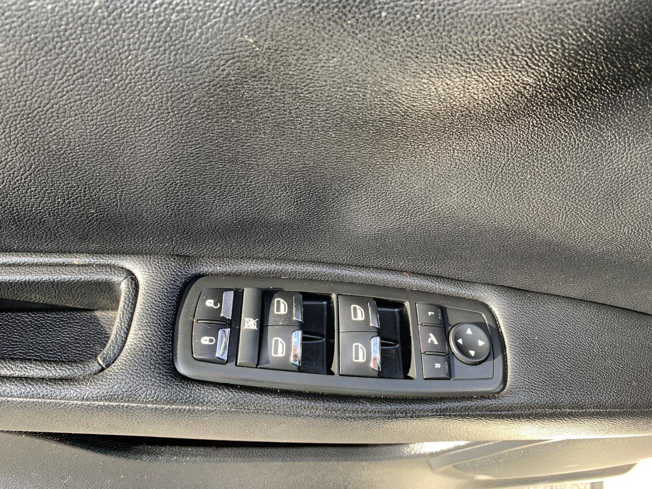 Used 2015 Maserati Ghibli RWD image 10