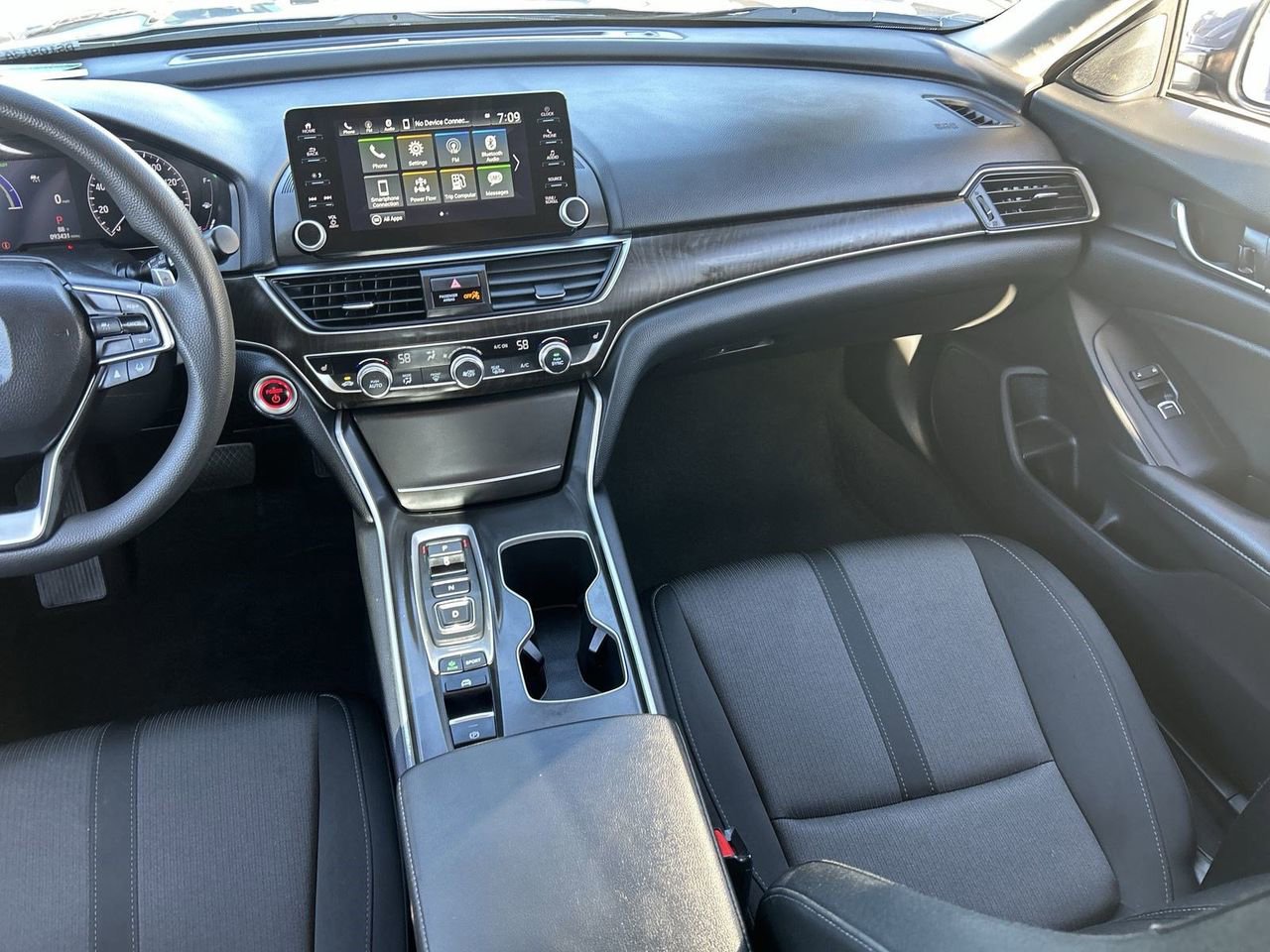 Used 2021 Honda Accord EX image 13