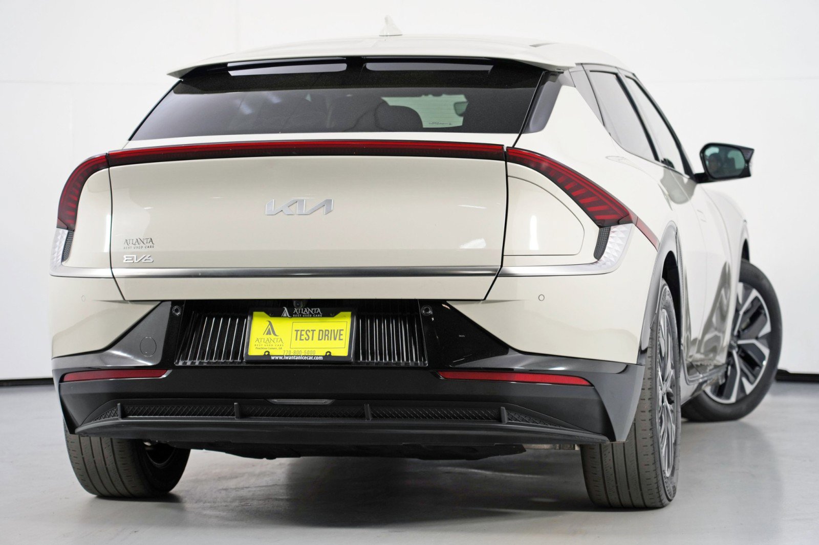 Used 2023 Kia EV6 Wind image 4