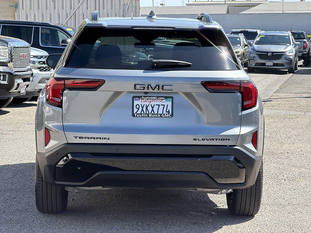 Used 2026 GMC Terrain Elevation w/ Black Edition FWD image 6