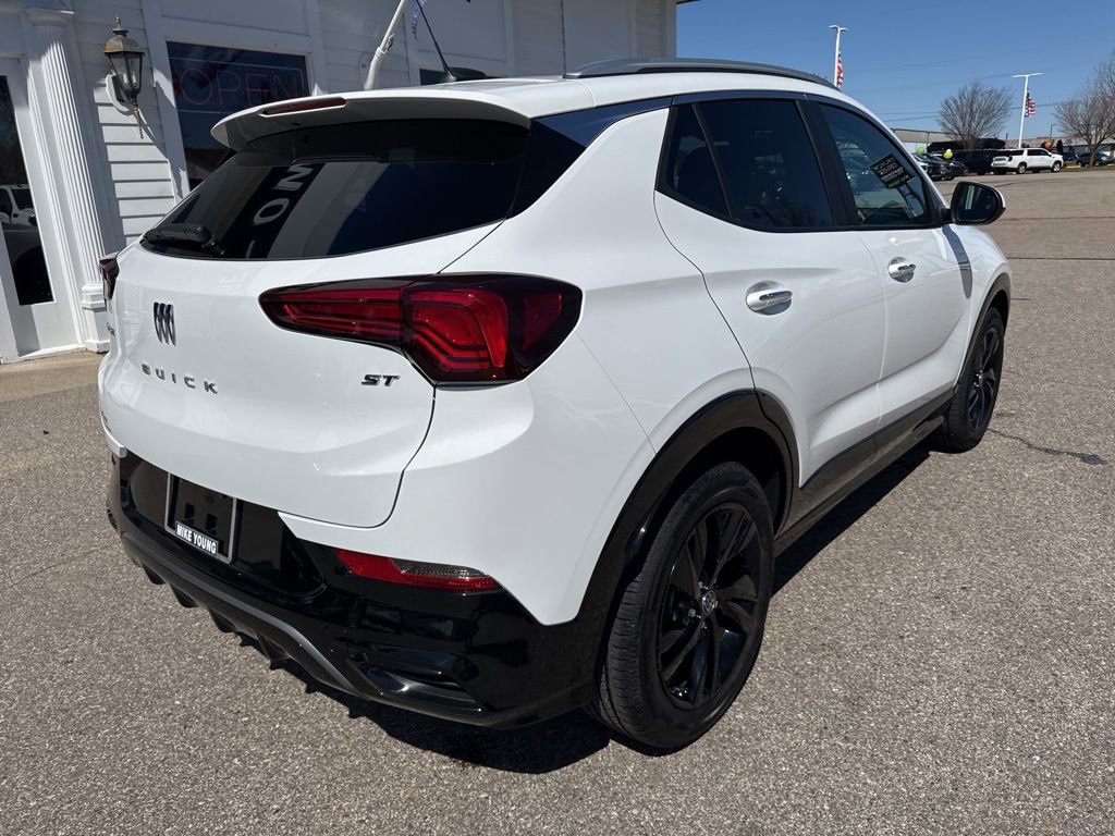 Certified 2024 Buick Encore GX Sport Touring image 5