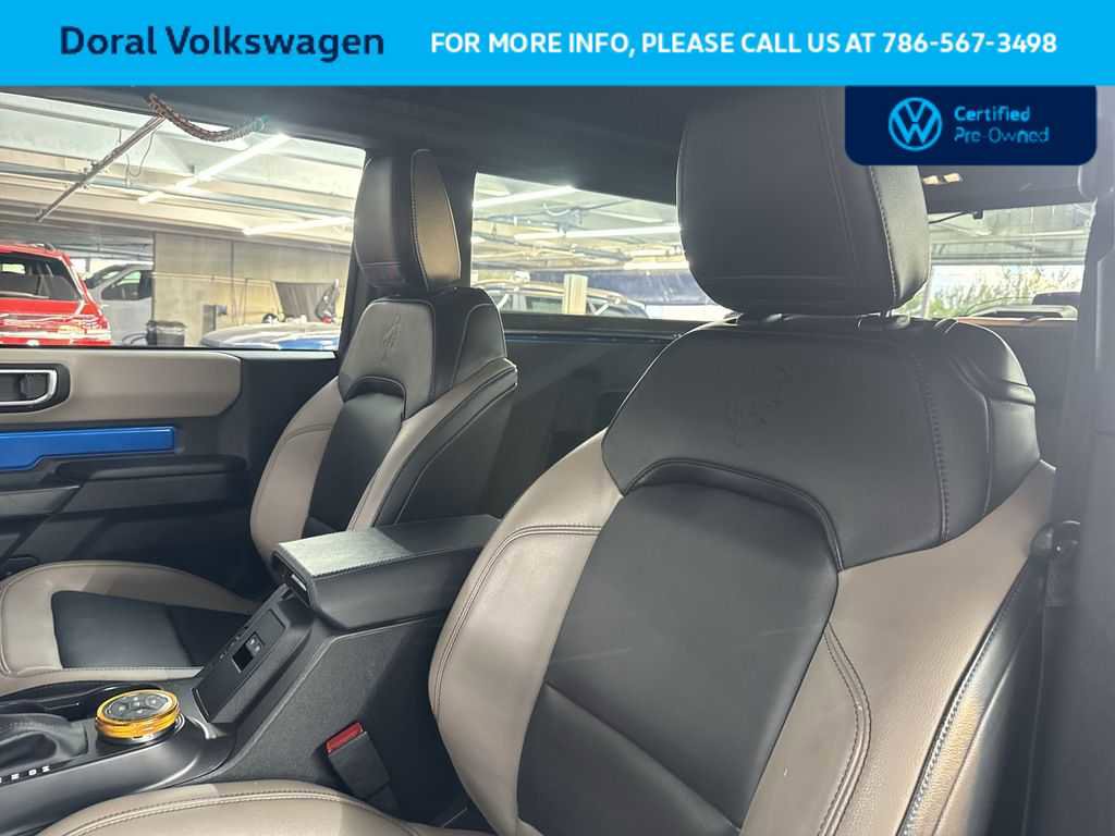 Used 2024 Ford Bronco Wildtrak image 14