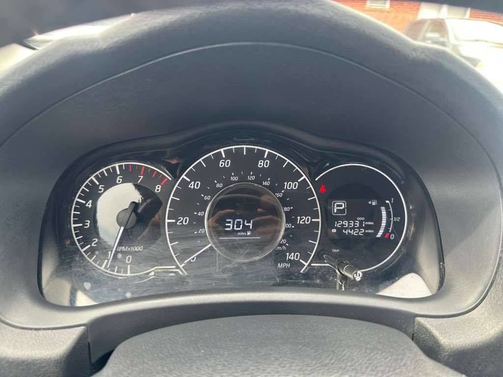 Used 2018 Nissan Versa Note SV image 16