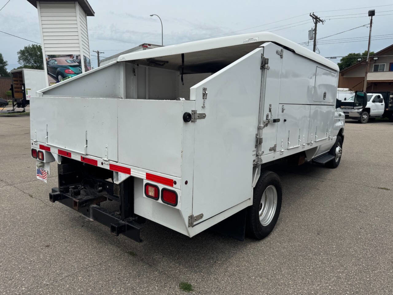 Used 2012 Ford E-450 and Econoline 450 Super Duty image 6