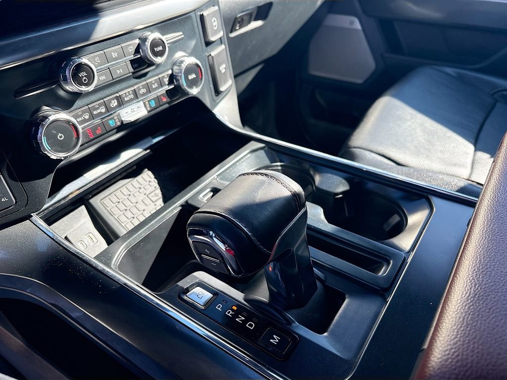 Used 2023 Ford F150 Lariat w/ Max Trailer Tow Package image 17