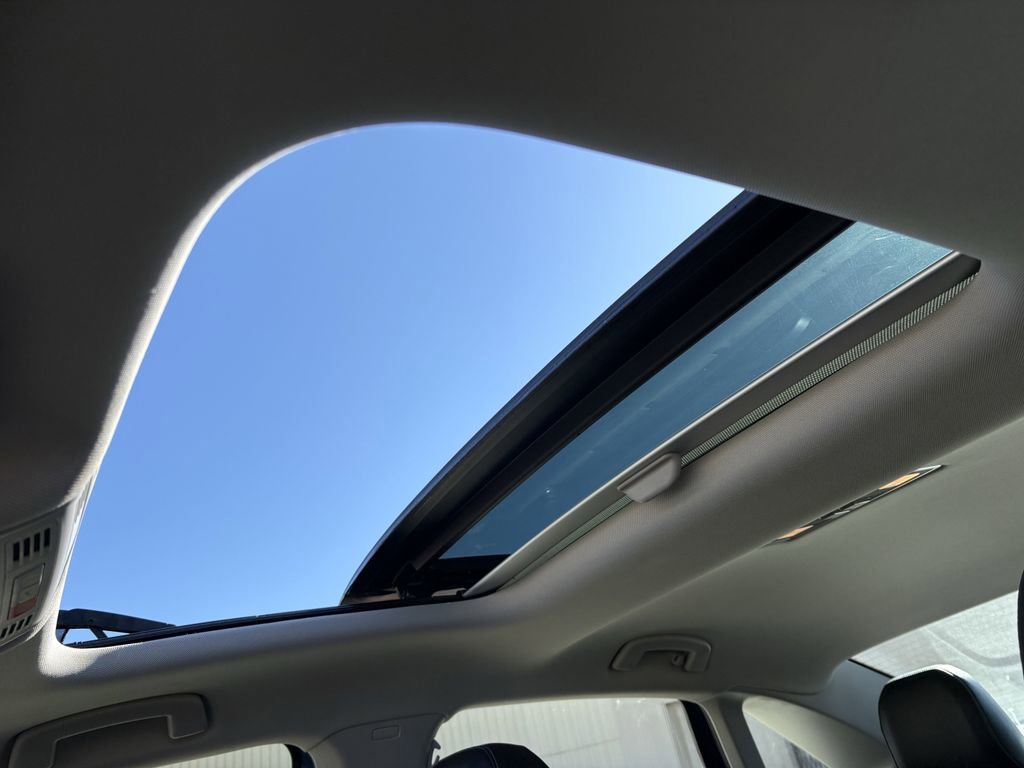 Used 2020 Volkswagen Jetta SE w/ SE Cold Weather Package image 21