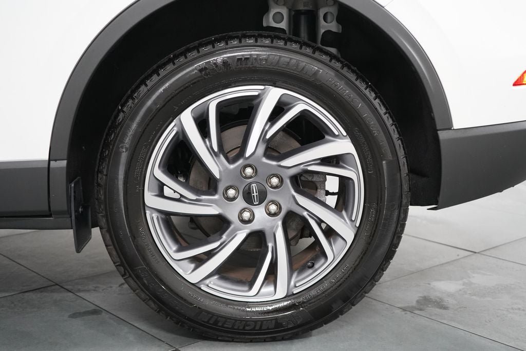 Used 2024 Lincoln Corsair AWD image 33