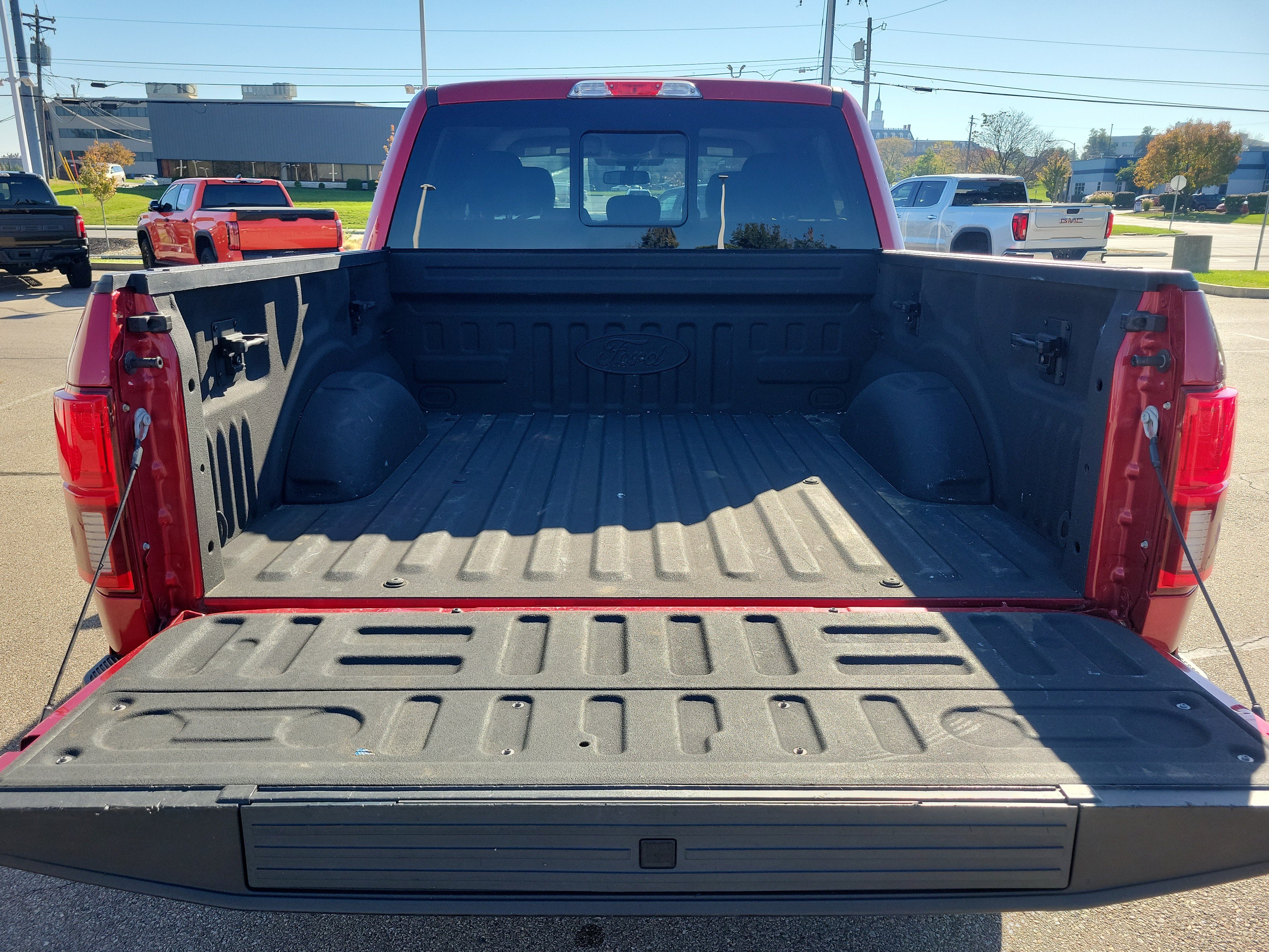 Used 2020 Ford F150 XLT w/ Equipment Group 302A Luxury AWD/4WD image 7