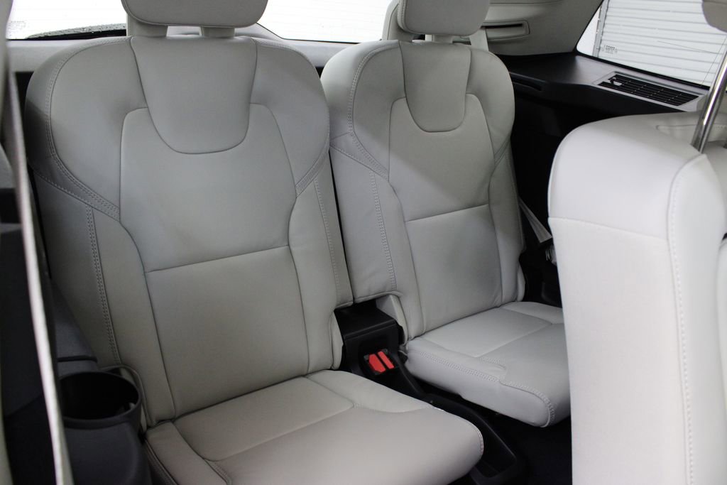 New 2026 Volvo XC90 B6 Ultra w/ Protection Package AWD/4WD image 21