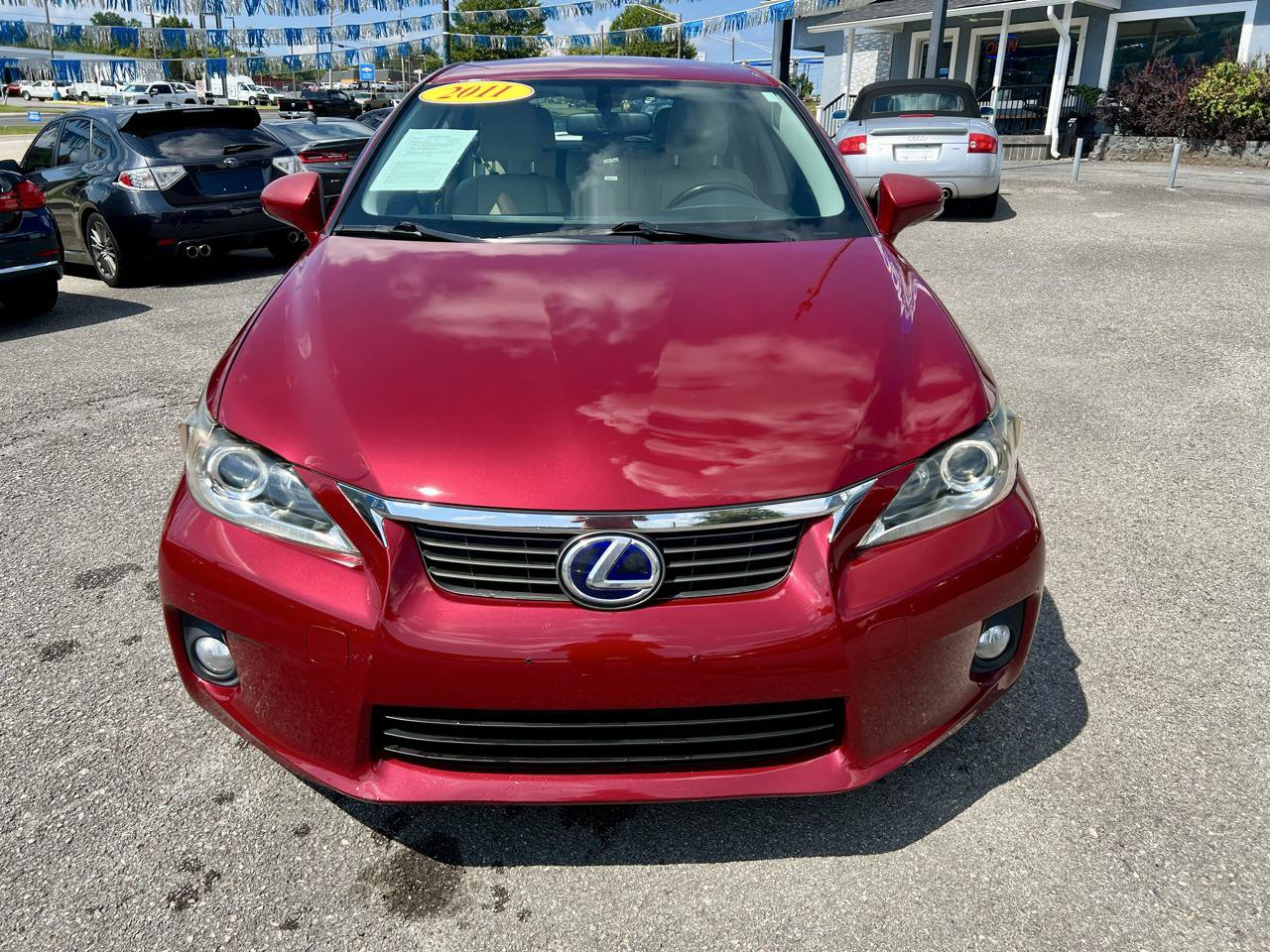 Used 2011 Lexus CT 200h FWD image 2
