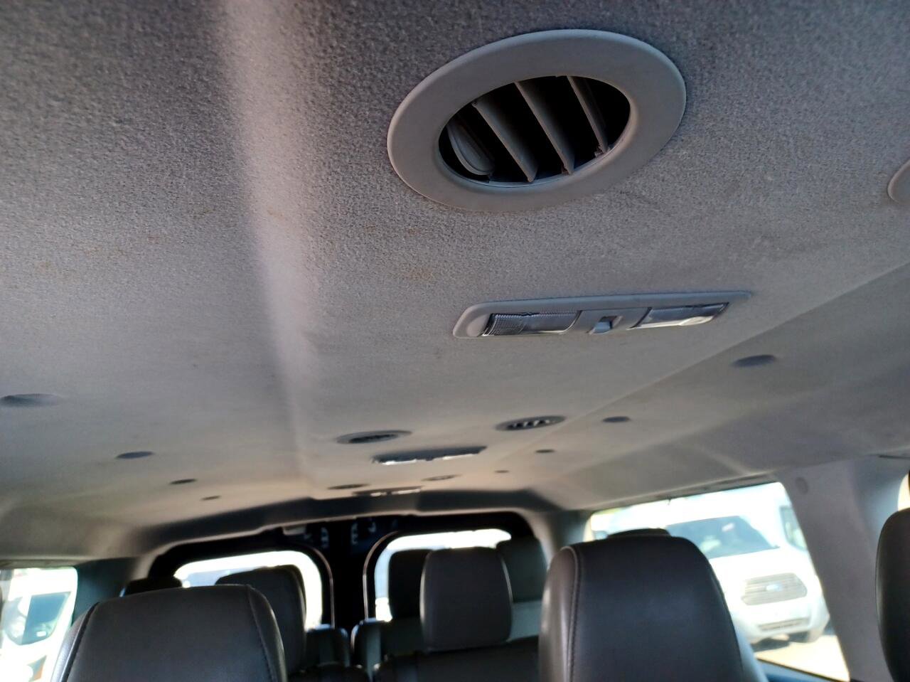 Used 2012 Nissan NV 3500 SL w/ Technology Pkg image 39