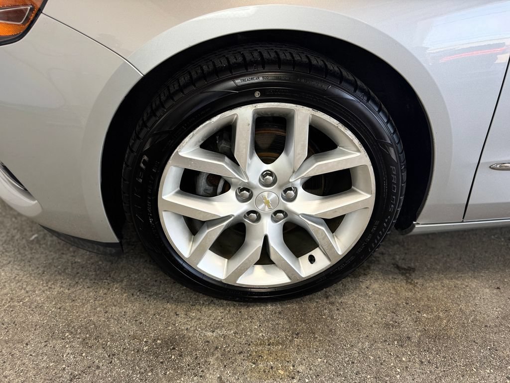 Used 2018 Chevrolet Impala Premier FWD image 30