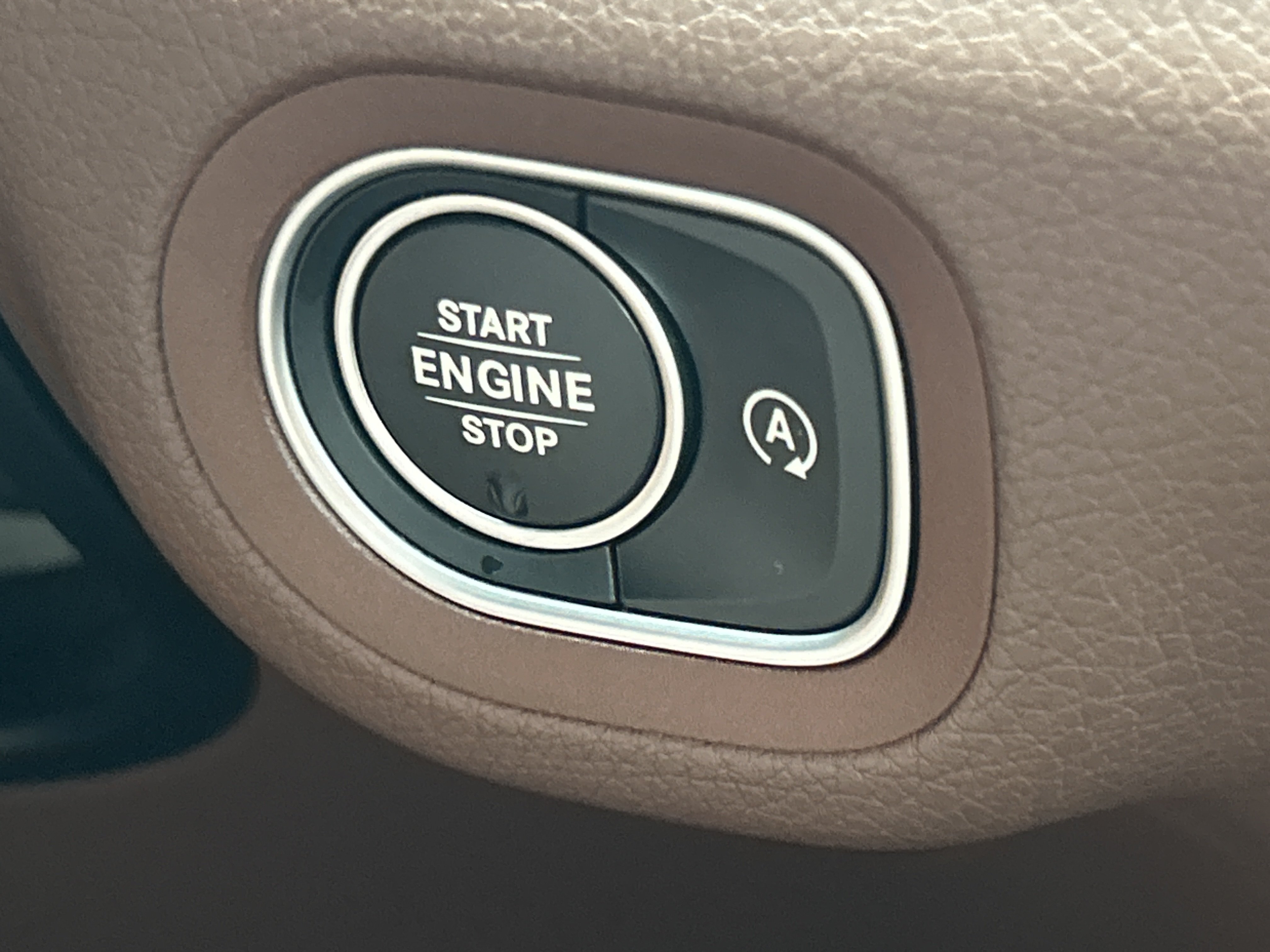 Certified 2024 Mercedes-Benz GLS 450 4MATIC image 33