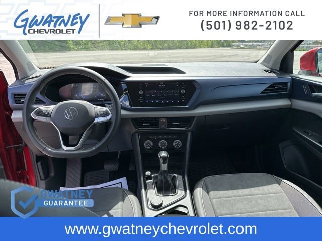 Used 2023 Volkswagen Taos SE image 18