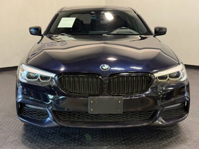 Used 2019 BMW 540i w/ M Sport Package image 3