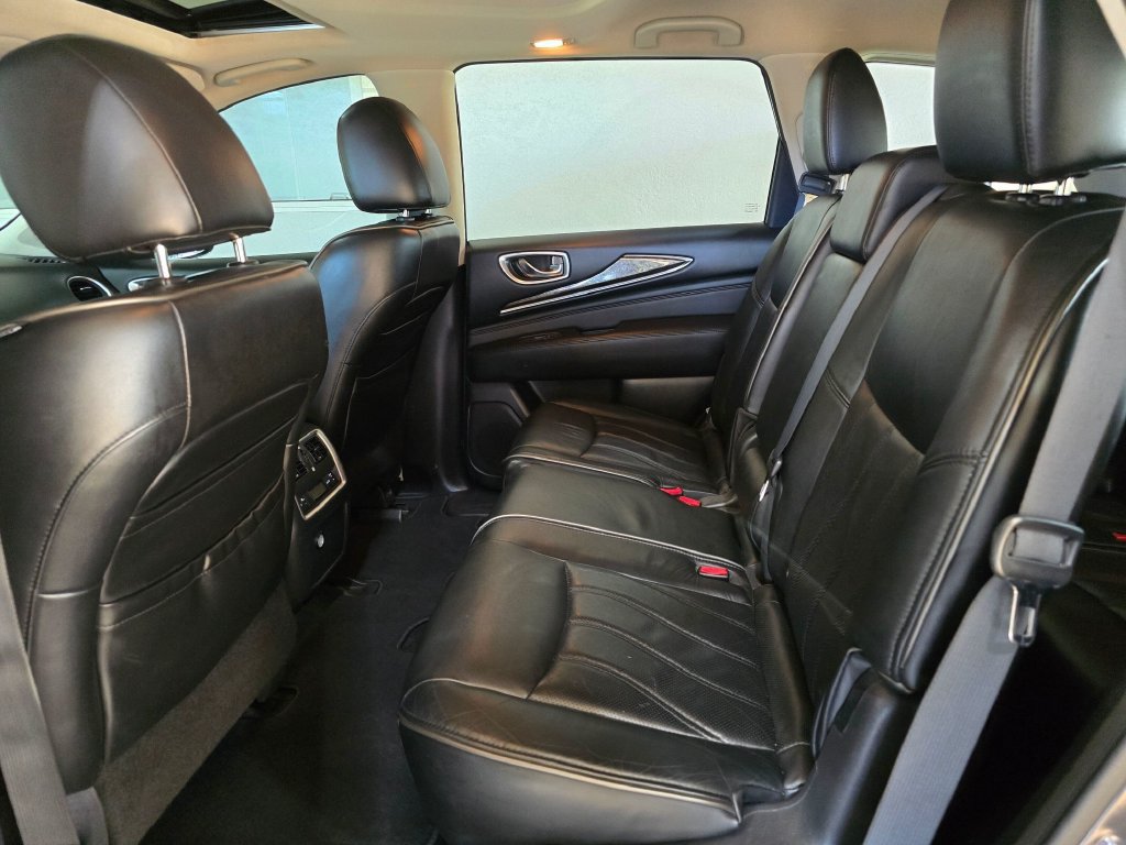 Used 2013 INFINITI JX35 AWD w/ Premium Pkg image 27