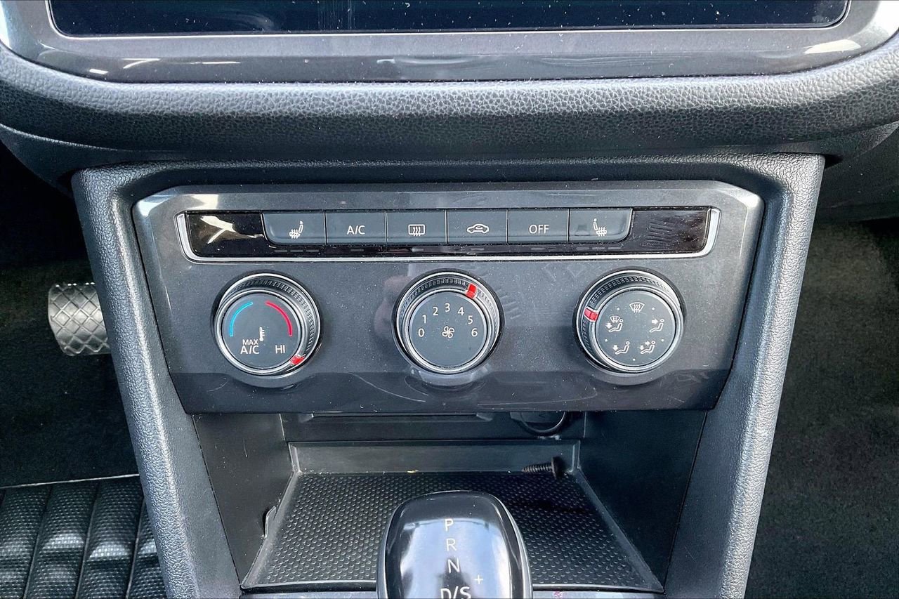 Used 2024 Volkswagen Tiguan S image 18