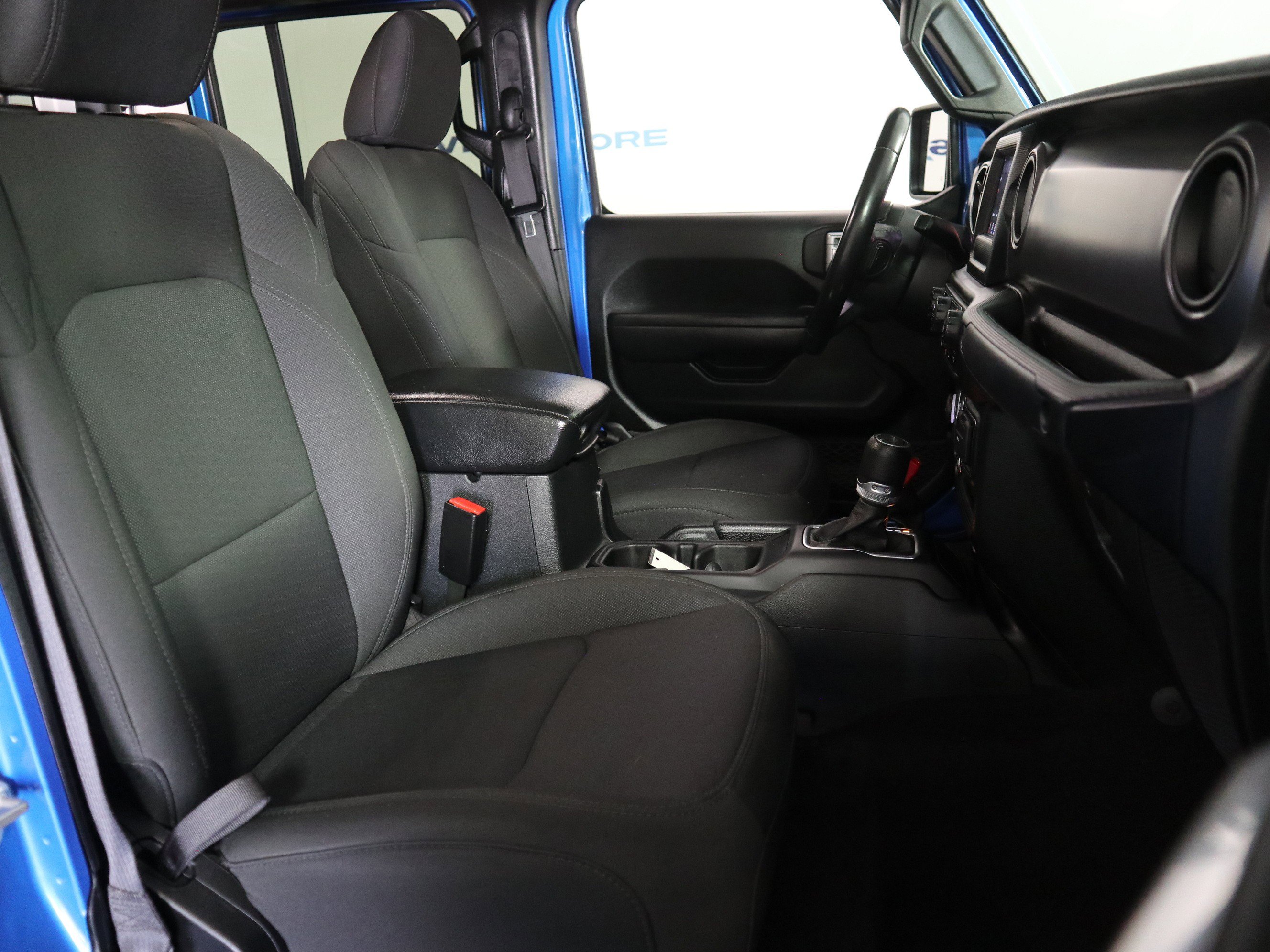 Used 2022 Jeep Gladiator Sport image 20