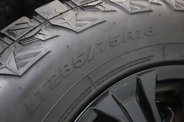 Used 2022 Ford F350 Platinum w/ Tremor Off-Road Package image 97