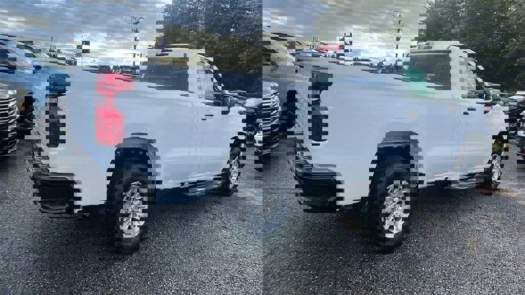 New 2025 Chevrolet Silverado 1500 W/T image 5