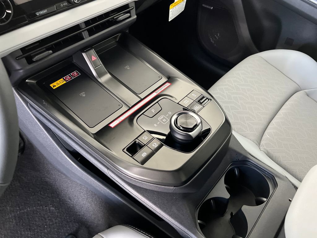 New 2026 Subaru Solterra image 28