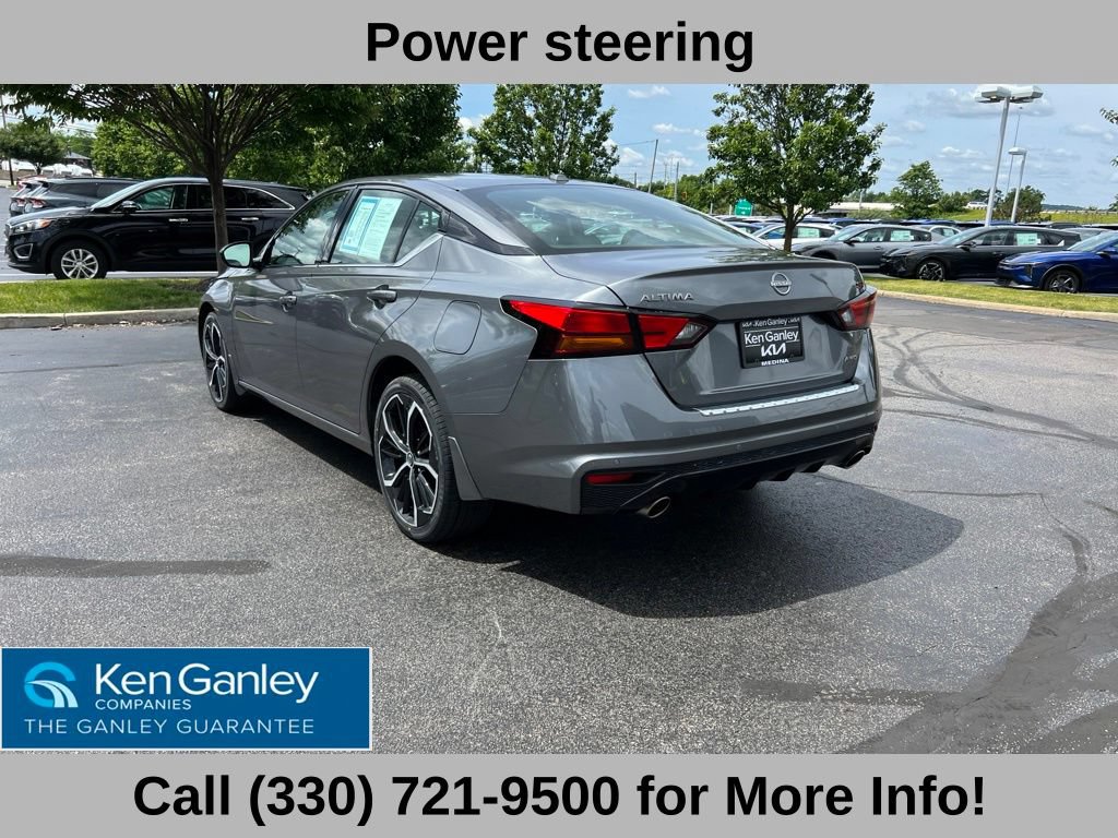 Used 2023 Nissan Altima 2.5 SR AWD/4WD image 13